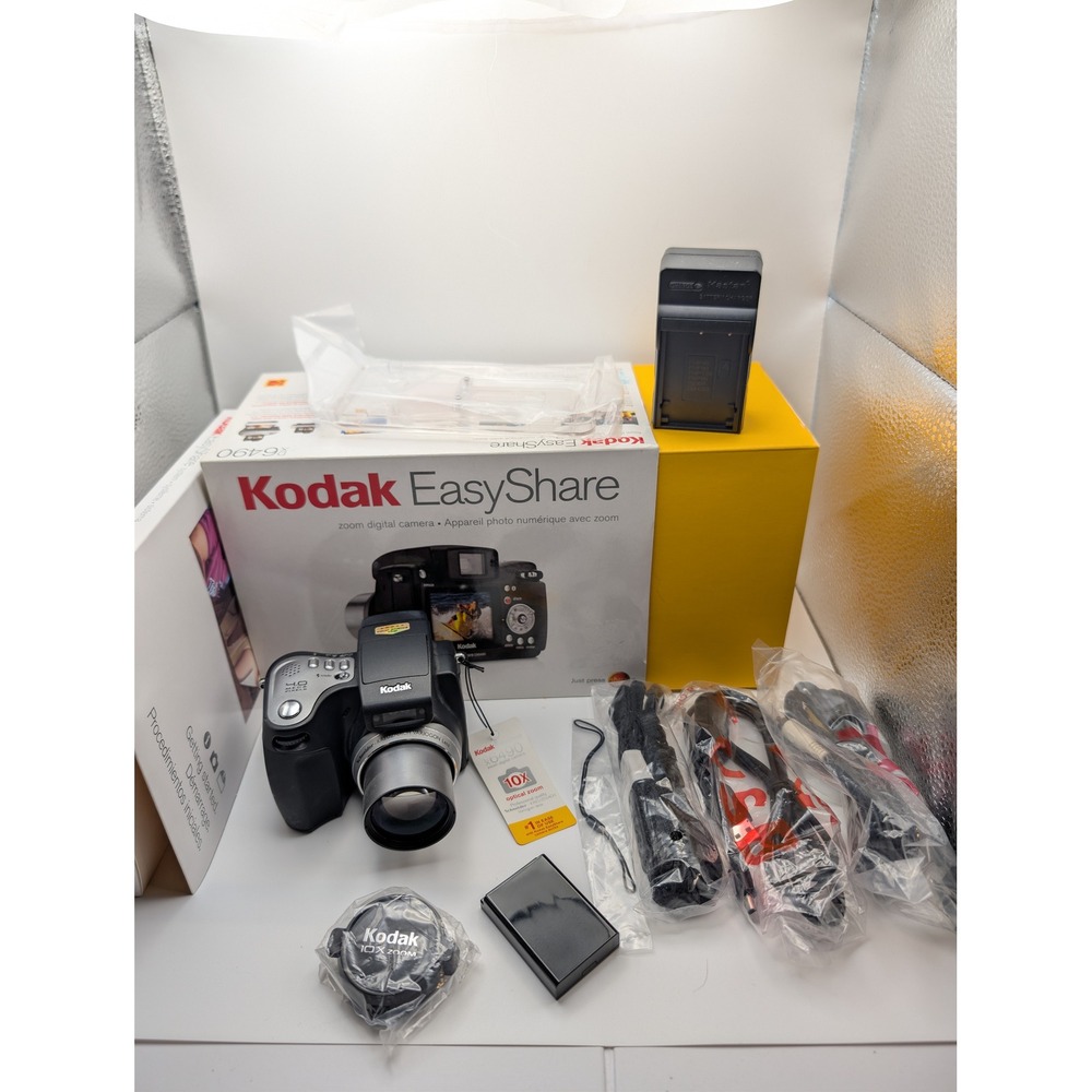 Kodak EasyShare DX6490 Digital Camera Black Excellent 10X Zoom Y2K Digicam